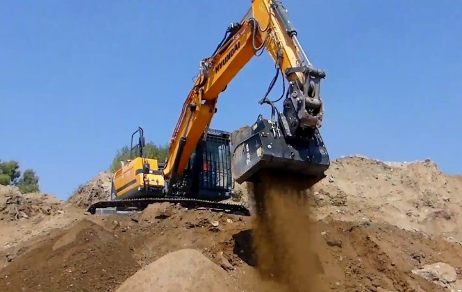 material handler rock screening benker